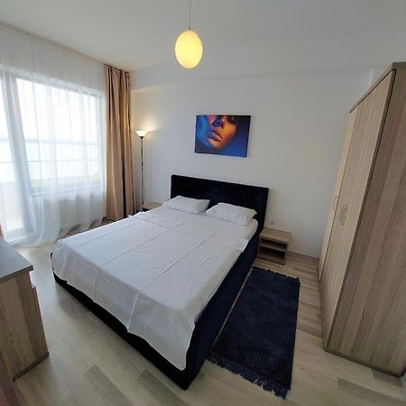 North Club Apartments Mamaia Exterior foto